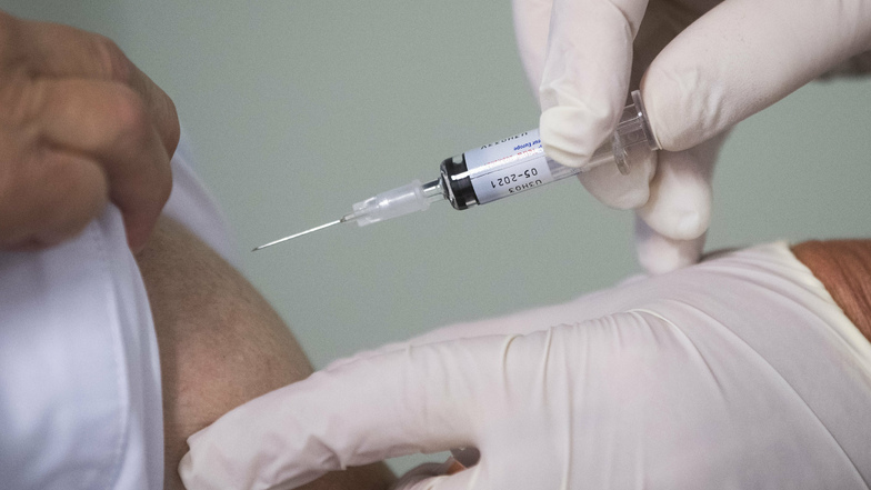 Kleiner Piks mit großer Wirkung: Schutzimpfung gegen die Virusgrippe.