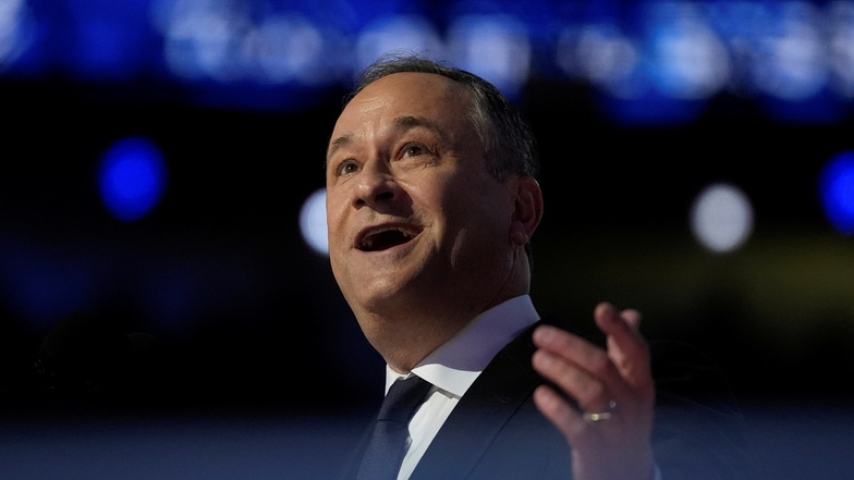 Douglas Emhoff während seiner Rede bei der Democratic National Convention.