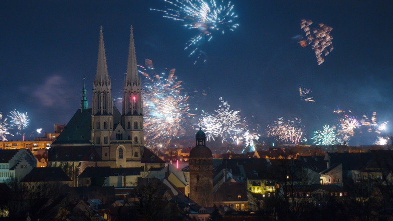 Ein Feuerwerk über Görlitz: Im Sommer könnte das schwierig werden.