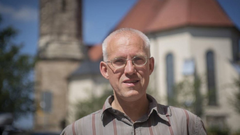 Kantor Rainer Fritzsch ist für die Radeberger die Antriebskraft für das hiesige kirchliche Chorleben.