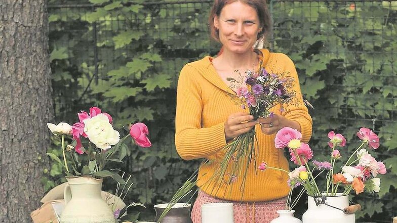 Floristin Jana Krupová nutzt für ihre Sträuße nur heimische oder im Isergebirge gezüchtete Pflanzen.