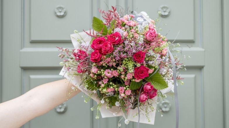 Am 12. Mai ist Muttertag: Jetzt einzigartige Blumenwünsche mit viel Liebe zum Detail vorbestellen!