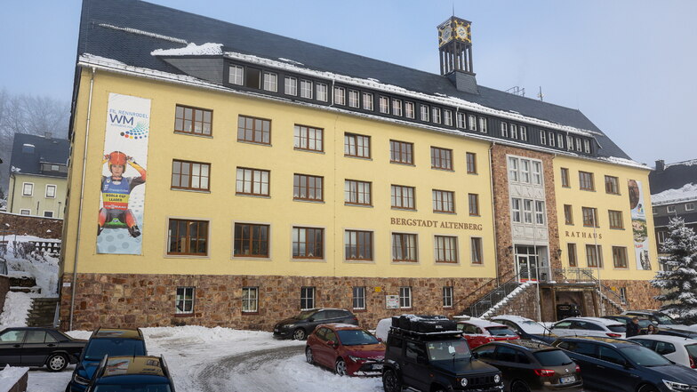 Im Rathaus in Altenberg wird der Chef-Posten neu besetzt.