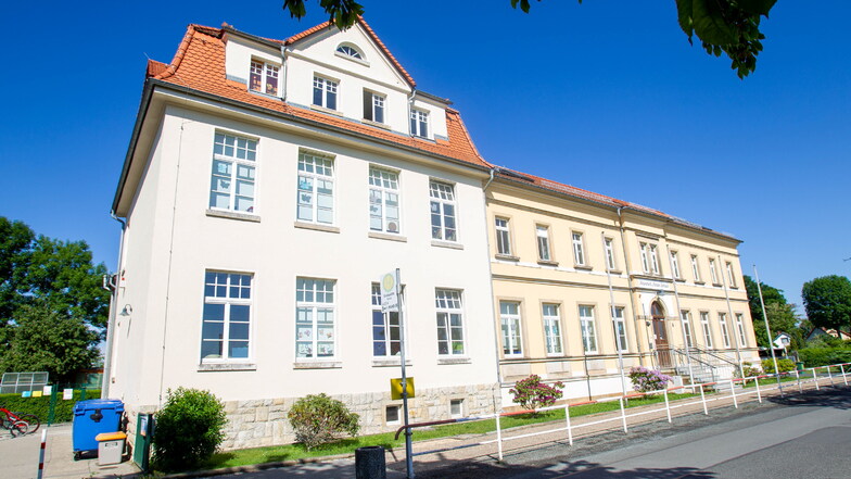 Heidenaus kleinste Grundschule: Die Heinrich-Heine-Schule in Großsedlitz.