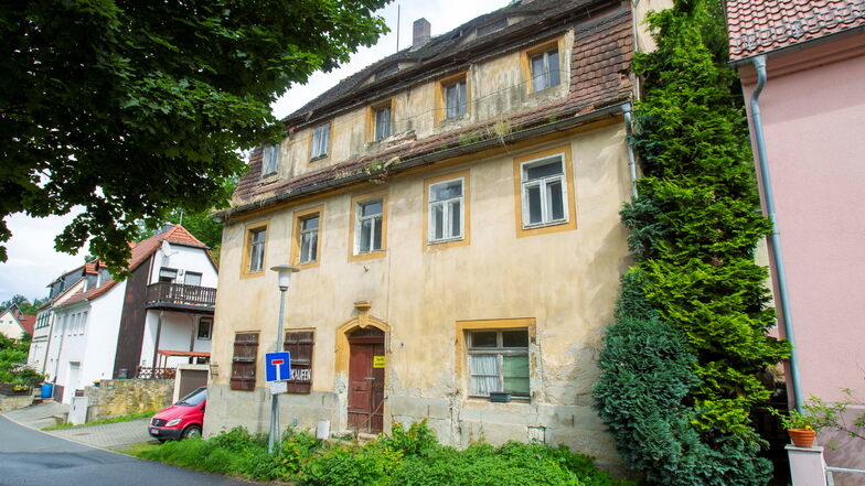 Ein Haus mit Geschichte - und Zukunft? Wer die Dippoldiswalder Straße 10 kauft, kauft ein besonderes Dohnaer Gebäude.