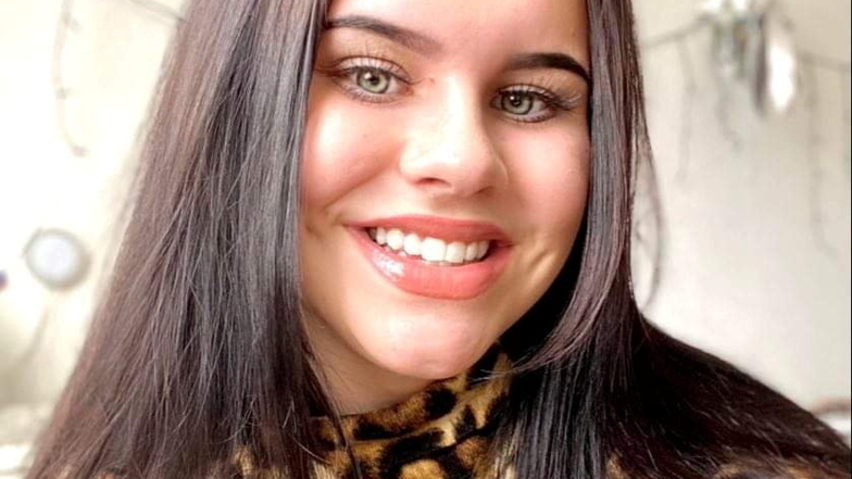 Die 16-jährige Schülerin Wiktoria wurde im September in einem Garagenhof in Großröhrsdorf getötet. Anfang des kommenden Jahres wird mit Ermittlungsergebnissen gerechnet.