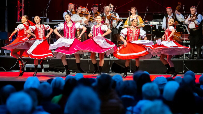 Bautzen: Sorbisches National-Ensemble feiert Jubiläum