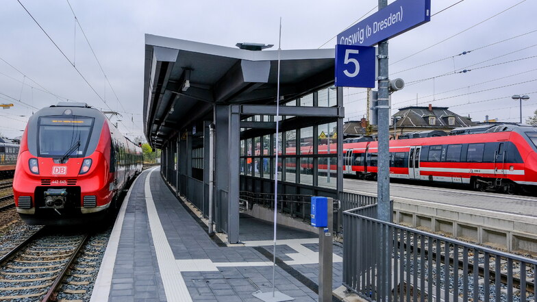 Der Bahnsteig 5 des Coswiger Bahnhofs wurde komplett neu gebaut. Er war der letzte dieses wichtigen Umsteigepunktes.