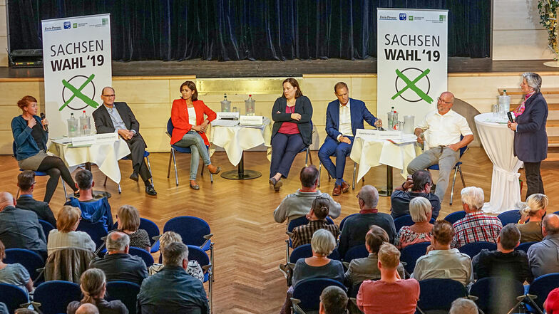 Sechs Kandidaten, die im Raum Bischofswerda und Oberland am 1. September zur Landtagswahl antreten, stellten sich am Montag in Cunewalde den Fragen der Wähler.