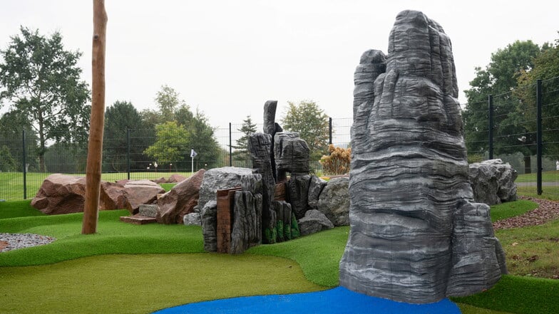 Hier sind die Felsen der Sächsischen Schweiz in Szene gesetzt.