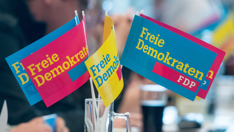 Knappe Mehrheit bei FDP-Mitgliederbefragung für Verbleib in der Ampel