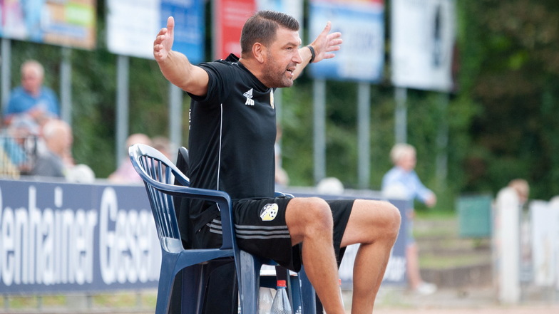 So kannten ihn die Großenhainer: Alexander Gleis "lebte" den Verein als Geschäftsführer und Co-Trainer. Ende 2022 zog er sich zurück.