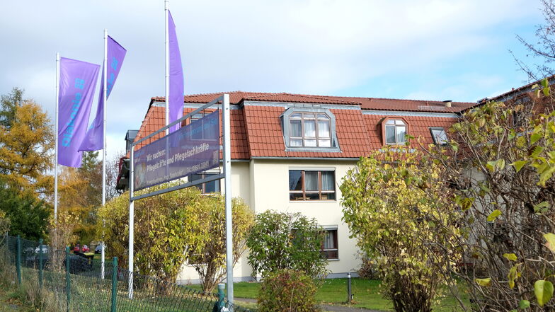 Das Pflegeheim "Hugo Tzschuke" in Meißen wird von der Diakonie betrieben. Seit der Fusion der Diakonischen Werke Meißen und Großenhain ist es Teil des Diakonischen Werks Meißen gGmbH.