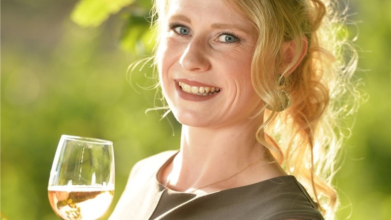 Weinprinzessin Ann-Kathrin Schatzl (27) aus Leipzig/Diesbar-Seußlitz.
