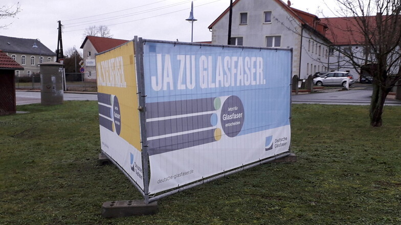 Was soll diese Werbung für Deutsche Glasfaser?