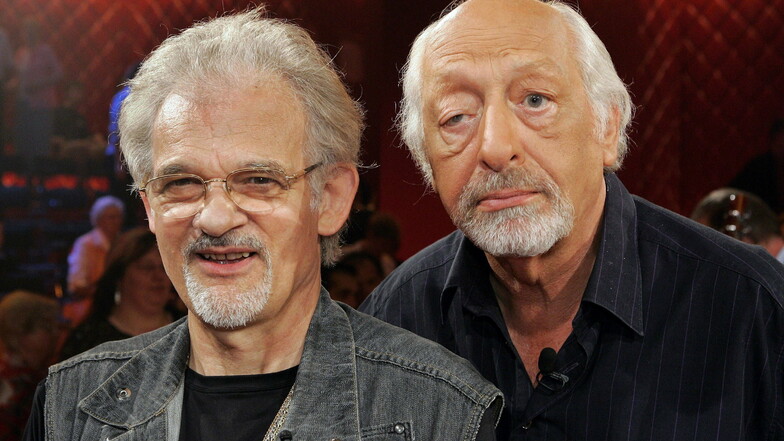 2005: Die Komiker Ingo Insterburg (l) und Karl Dall (r) sind zu Gast in der ZDF-Talkshow "Gottschalk & Friends".
