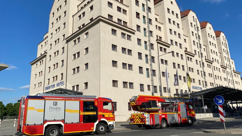 Feuerwehr-Einsatz am Maritim Hotel in Dresden