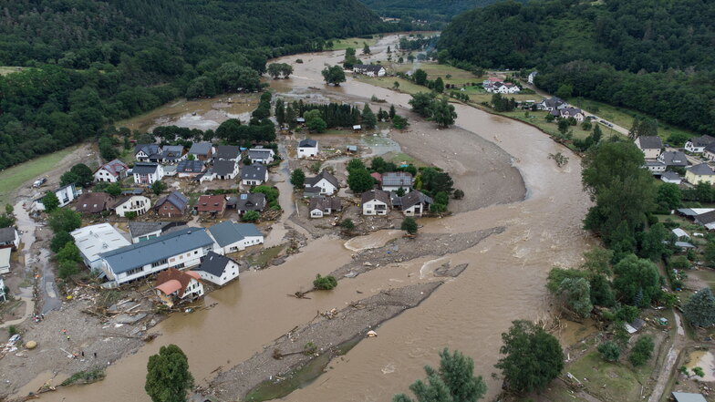 An der Ahr überschwemmte in der Nacht auf den 15. Juli 2021 eine Flutwelle mehrere Orte. Vor solchen Katastrophen soll Cell Broadcast warnen.