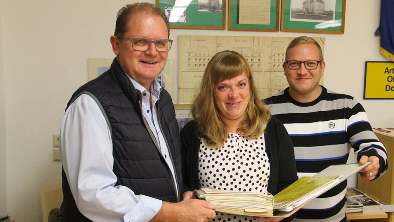 Sven Türpitz, Christina Proske und Martin Opitz (v.l.) bilden den Vorstand des neu gegründeten Heimatvereins Doberschau.