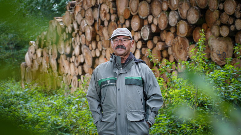 Der langjährige Revierleiter im Forstrevier Bautzen, Rüdiger Reitz, wurde kürzlich in den Ruhestand verabschiedet.