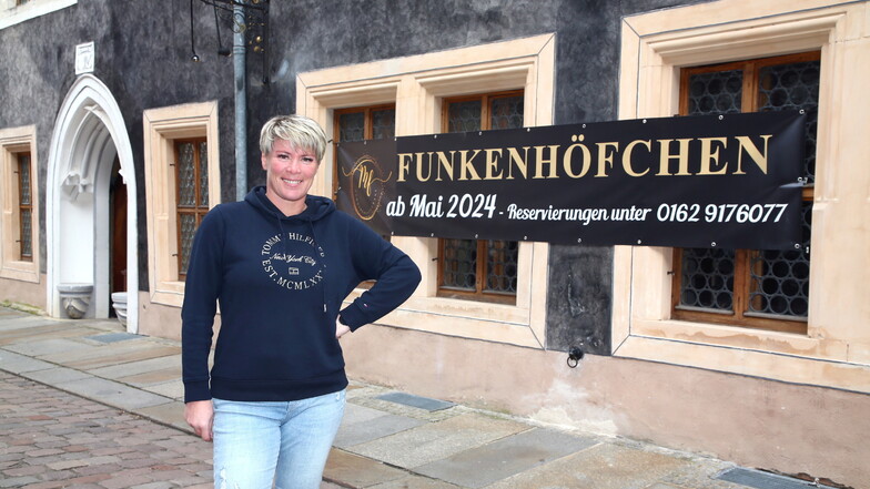 Mareen Funke
eröffnet in Pirna am Kirchplatz 1 ein neues Lokal. Früher war hier das Wirtshaus "Refugium".