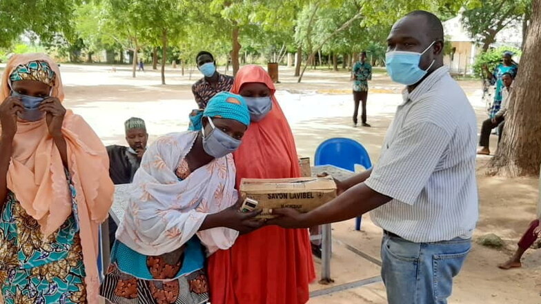 2021 hat der CVJM Schlesische Oberlausitz den YMCA Niger dabei unterstützt, über die Maßnahmen gegen die Corona-Pandemie aufzuklären.
