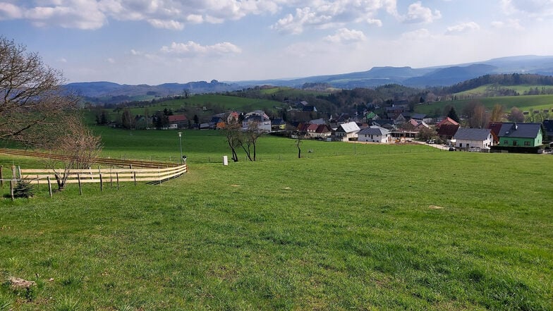 Fernblickwanderung - rund um Gossdorf und durch das Schwarzbachtal