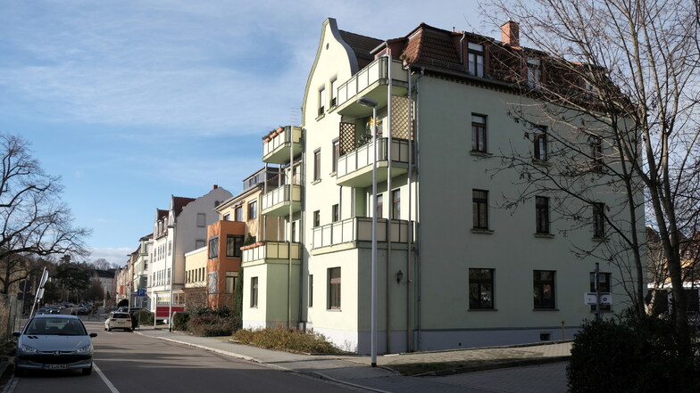 In diesem Haus in der Meißner Hospitalstraße hat Sandra S. zuletzt gewohnt. Hier wurde sie bei ihren letzten Taten auch überführt.