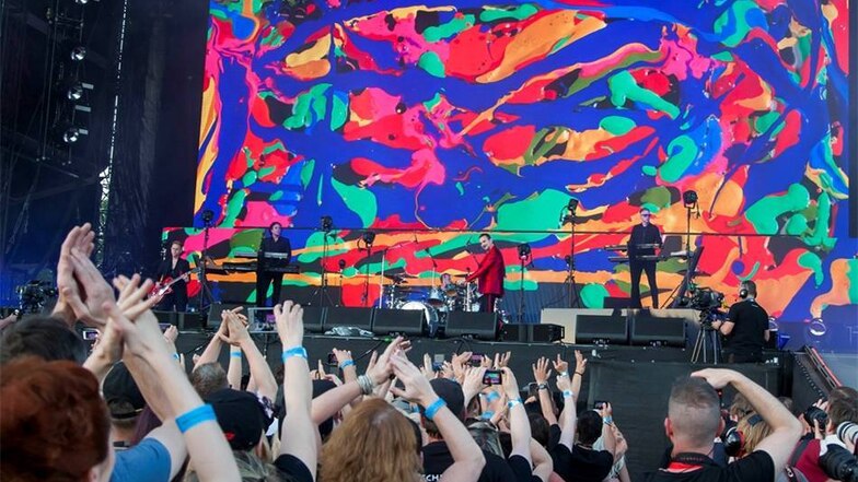 70.000 Fans jubeln Depeche Mode in Leipzig zu.
