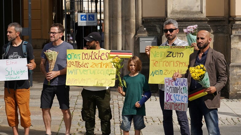 Muslime aus Zittau hatten zur Schweigeminute aufgerufen.