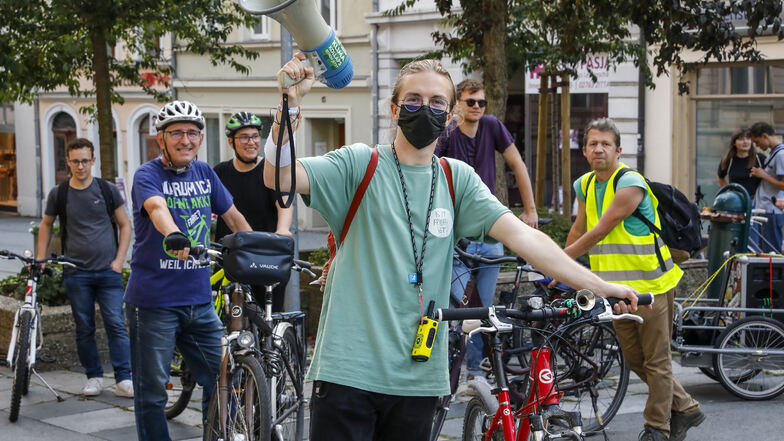 Alexander Hilse ist Mitorganisator der Fahrrad-Demo. Die soll künftig jeden zweiten Montag im Monat stattfinden.