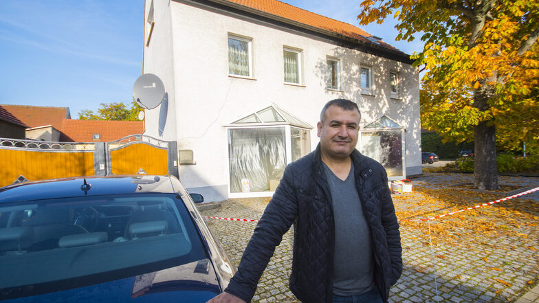 Bülent Korkmaz will bald an der Gröditzer Hauptstraße eine neue Spielothek aufmachen. Einen Namen dafür hat der 41-Jährige schon, doch die Umbauarbeiten sind noch nicht fertig. Bis vor einiger Zeit befand sich in dem Laden ein Bäckereifiliale.