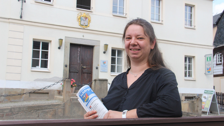 Maria Hörhold ist die neue Mitarbeiterin im Vorzimmer von Bürgermeister Sven Gabriel im Rathaus von Schirgiswalde-Kirschau.