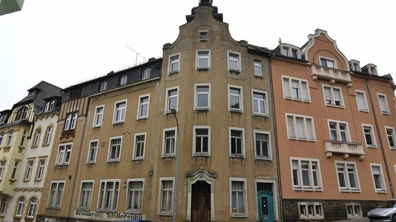 An der Waldheimer Breitscheidstraße 30 ist der Schornstein abzureißen.