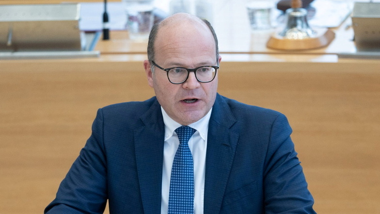 Staatskanzlei-Chef Schenk soll Sachsens CDU in den EU-Wahlkampf führen