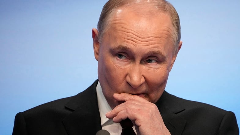 Wladimir Putin hat sich im März zum 5. Mal zum russischen Präsidenten wählen lassen. Der Kremlchef plant seine erneute Amtseinführung für den 7. Mai.