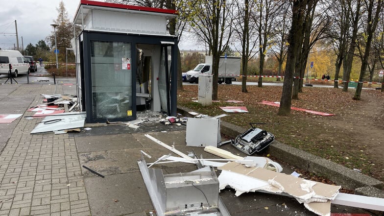 125.000 Euro Schaden nach Sprengung von Geldautomat in Plauen