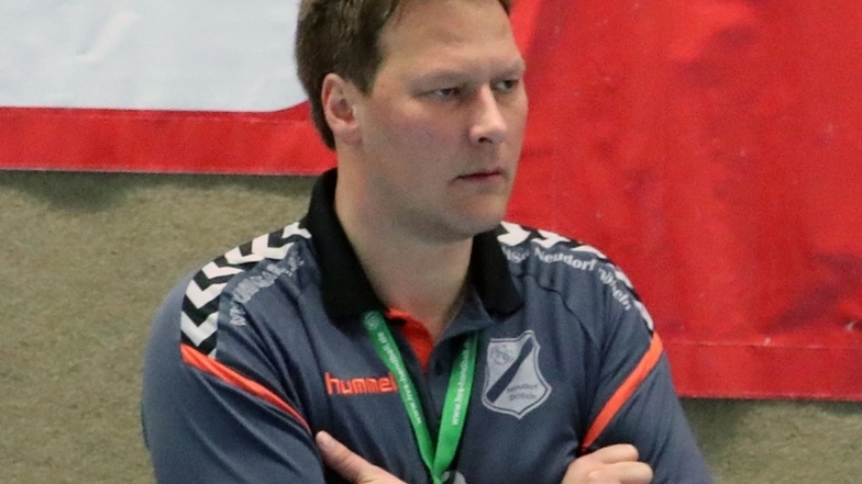 Thomas Schneider hat nach der Niederlage gegen Cunewalde/Sohland seinen Rücktritt als Neudorf/Döbelner Handballtrainer erklärt.
