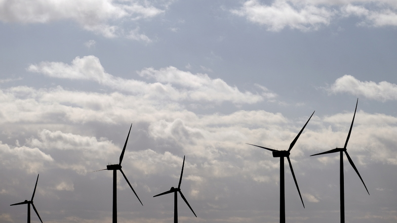 Greift 2027 kein neuer Regionalplan für die Windenergie, könnten Windräder auch weiter in Landschaftsschutzgebieten gebaut werden.