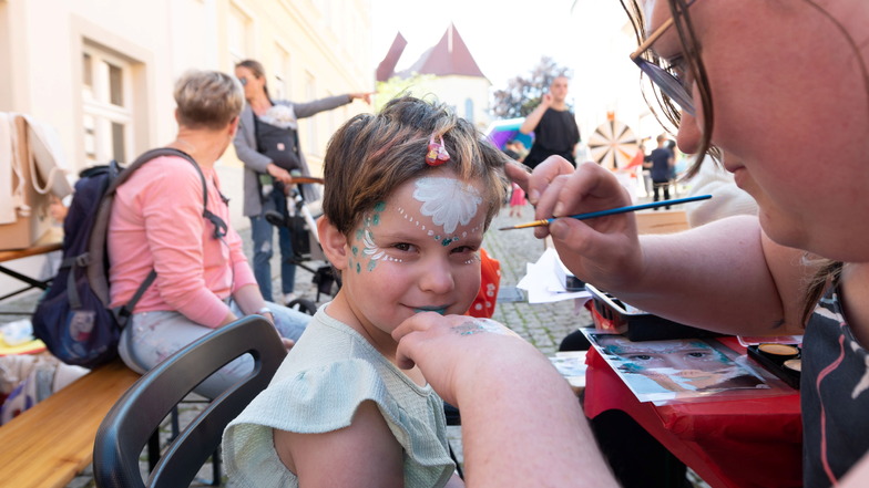Kinderolympiade, Schminken und mehr: So kam das Radeberger Bierstadtfest bei Eltern und Kindern an