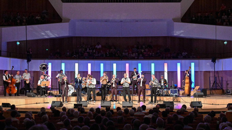 Im Kulturpalast findet das Hauptkonzert des INTERNATIONAL DIXIELAND FESTIVALS im neuen Konzertsaal der Dresdner Philharmonie statt | 18.05., 19:30 Uhr