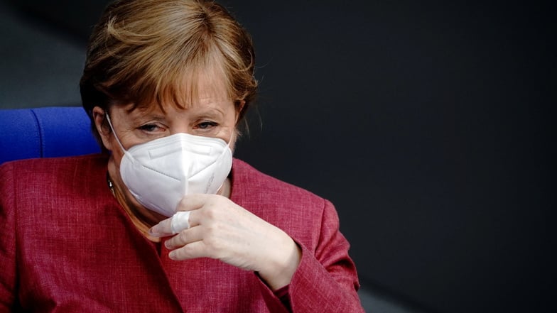 Corona: Merkel mit Astrazeneca geimpft