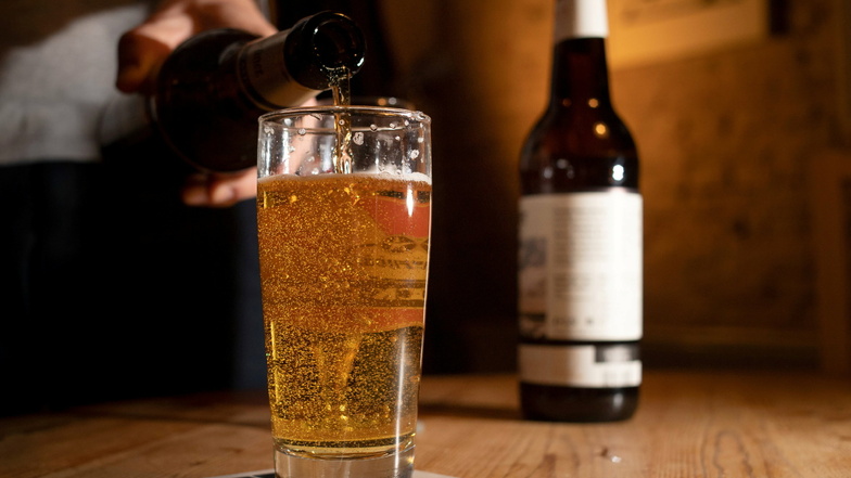 Drei Bier in vier Stunden will der Angeklagte getrunken haben. Das kann nicht stimmen bei einem Blutalkoholwert von 1,31 Promille.