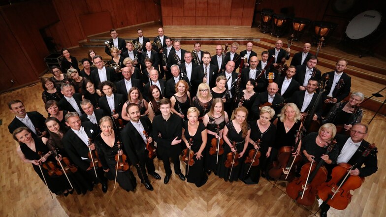 Die Niederschlesische Philharmonie in Jelenia Gora ist Teil der "Carmen"-Aufführung.
