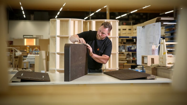 Auch die Deutschen Werkstätten Hellerau, die in Großröhrsdorf eine Produktionsstätte haben, sind beim Tag der Ausbildung mit dabei.