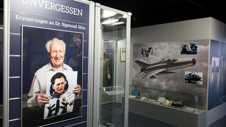 Ein Teil der Deutschen Raumfahrtausstellung ist dem ersten deutschen Kosmonauten Sigmund Jähn gewidmet.