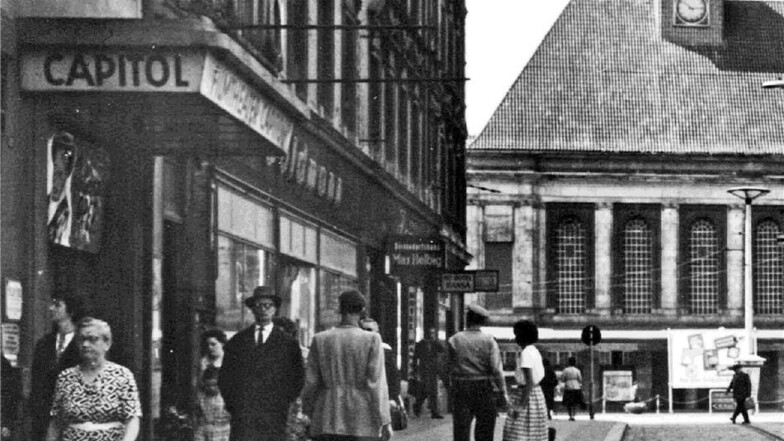 Damals war`s: Auf dem Foto ist der Capitol-Haupteingang in der Berliner Straße im Jahr 1962 zu sehen.