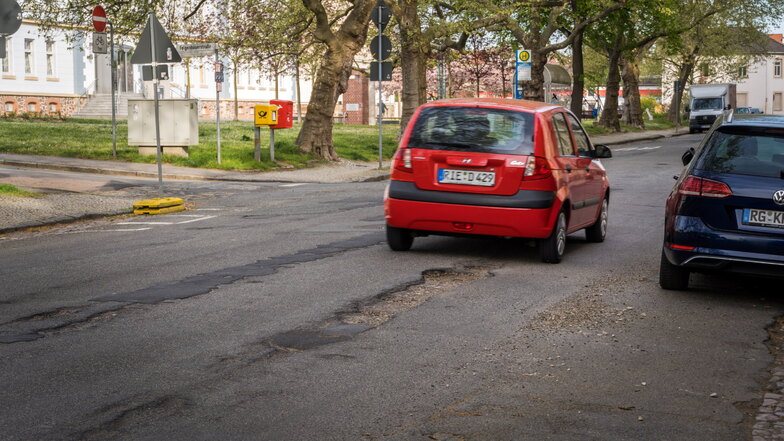 Wenig Aussichten für größere Straßenreparaturen in Riesa
