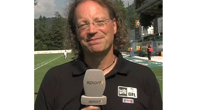 Die Stimme des Footballs: Andreas Renner, 54, kommentiert seit 25 Jahren Spiele fürs Fernsehen.