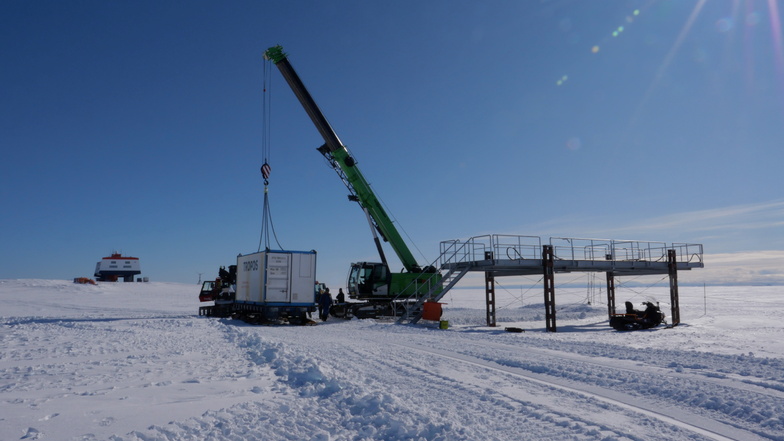 Leipziger Forscher errichten Mess-Station am Südpol